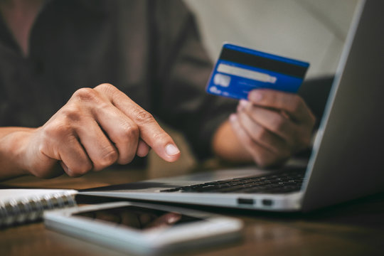How Secure Online Banking Is Transforming Everyday Convenience?